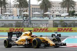 Kevin Magnussen (DEN) Renault Sport F1 Team RS16. 25.11.2016. Formula 1 World Championship, Rd 21, Abu Dhabi Grand Prix, Yas Marina Circuit, Abu Dhabi, Practice Day.