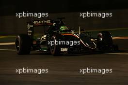 Nico Hulkenberg (GER) Sahara Force India F1 VJM09. 25.11.2016. Formula 1 World Championship, Rd 21, Abu Dhabi Grand Prix, Yas Marina Circuit, Abu Dhabi, Practice Day.