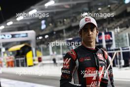 Esteban Gutierrez (MEX) Haas F1 Team. 25.11.2016. Formula 1 World Championship, Rd 21, Abu Dhabi Grand Prix, Yas Marina Circuit, Abu Dhabi, Practice Day.