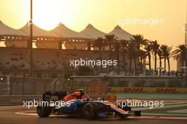 Esteban Ocon (FRA) Manor Racing MRT05. 25.11.2016. Formula 1 World Championship, Rd 21, Abu Dhabi Grand Prix, Yas Marina Circuit, Abu Dhabi, Practice Day.