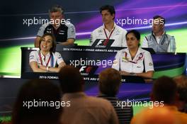 The FIA Press Conference (From back row (L to R): Otmar Szafnauer (USA) Sahara Force India F1 Chief Operating Officer; Toto Wolff (GER) Mercedes AMG F1 Shareholder and Executive Director; Stephen Fitzpatrick (GBR) Manor Racing Team Owner; Claire Williams (GBR) Williams Deputy Team Principal; Monisha Kaltenborn (AUT) Sauber Team Principal. 25.11.2016. Formula 1 World Championship, Rd 21, Abu Dhabi Grand Prix, Yas Marina Circuit, Abu Dhabi, Practice Day.