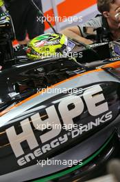 Sergio Perez (MEX) Sahara Force India F1 VJM09. 25.11.2016. Formula 1 World Championship, Rd 21, Abu Dhabi Grand Prix, Yas Marina Circuit, Abu Dhabi, Practice Day.