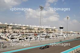 Sergio Perez (MEX) Sahara Force India F1 VJM09. 25.11.2016. Formula 1 World Championship, Rd 21, Abu Dhabi Grand Prix, Yas Marina Circuit, Abu Dhabi, Practice Day.