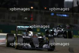 Lewis Hamilton (GBR) Mercedes AMG F1  and Nico Rosberg (GER) Mercedes AMG F1   27.11.2016. Formula 1 World Championship, Rd 21, Abu Dhabi Grand Prix, Yas Marina Circuit, Abu Dhabi, Race Day.