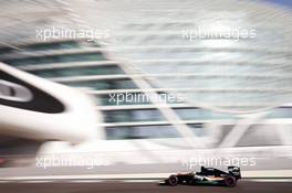Nico Hulkenberg (GER) Sahara Force India F1 VJM09. 26.11.2016. Formula 1 World Championship, Rd 21, Abu Dhabi Grand Prix, Yas Marina Circuit, Abu Dhabi, Qualifying Day.
