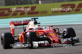 Sebastian Vettel (GER) Ferrari SF16-H. 26.11.2016. Formula 1 World Championship, Rd 21, Abu Dhabi Grand Prix, Yas Marina Circuit, Abu Dhabi, Qualifying Day.