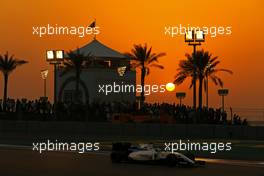 Valtteri Bottas (FIN) Williams F1 Team  26.11.2016. Formula 1 World Championship, Rd 21, Abu Dhabi Grand Prix, Yas Marina Circuit, Abu Dhabi, Qualifying Day.