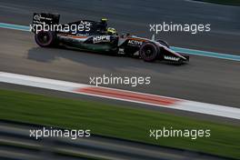 Sergio Perez (MEX) Sahara Force India F1   26.11.2016. Formula 1 World Championship, Rd 21, Abu Dhabi Grand Prix, Yas Marina Circuit, Abu Dhabi, Qualifying Day.