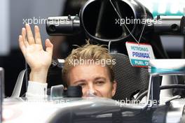 Nico Rosberg (GER) Mercedes AMG F1 W07 Hybrid. 24.11.2016. Formula 1 World Championship, Rd 21, Abu Dhabi Grand Prix, Yas Marina Circuit, Abu Dhabi, Preparation Day.