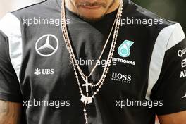 Lewis Hamilton (GBR) Mercedes AMG F1. 24.11.2016. Formula 1 World Championship, Rd 21, Abu Dhabi Grand Prix, Yas Marina Circuit, Abu Dhabi, Preparation Day.