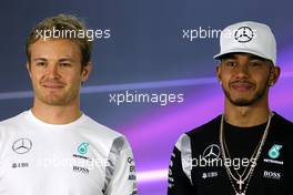 Nico Rosberg (GER) Mercedes AMG F1  and Lewis Hamilton (GBR) Mercedes AMG F1   24.11.2016. Formula 1 World Championship, Rd 21, Abu Dhabi Grand Prix, Yas Marina Circuit, Abu Dhabi, Preparation Day.