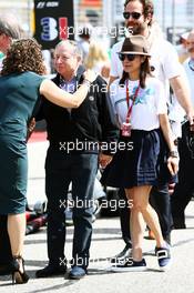 Jean Todt (FRA) FIA President with wife Michelle Yeoh (MAL). 23.10.2016. Formula 1 World Championship, Rd 18, United States Grand Prix, Austin, Texas, USA, Race Day.