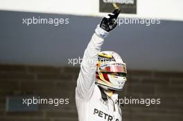 Race winner Lewis Hamilton (GBR) Mercedes AMG F1 celebrates in parc ferme. 23.10.2016. Formula 1 World Championship, Rd 18, United States Grand Prix, Austin, Texas, USA, Race Day.