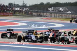 Marcus Ericsson (SWE) Sauber C35 at the start of the race. 23.10.2016. Formula 1 World Championship, Rd 18, United States Grand Prix, Austin, Texas, USA, Race Day.