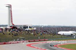 Lewis Hamilton (GBR) Mercedes AMG F1 W07 Hybrid. 23.10.2016. Formula 1 World Championship, Rd 18, United States Grand Prix, Austin, Texas, USA, Race Day.