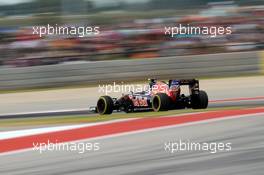 Carlos Sainz Jr (ESP) Scuderia Toro Rosso STR11. 23.10.2016. Formula 1 World Championship, Rd 18, United States Grand Prix, Austin, Texas, USA, Race Day.