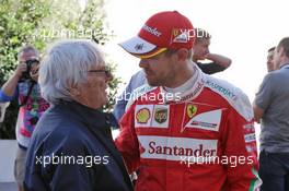 (L to R): Bernie Ecclestone (GBR) with Sebastian Vettel (GER) Ferrari. 22.10.2016. Formula 1 World Championship, Rd 18, United States Grand Prix, Austin, Texas, USA, Qualifying Day.