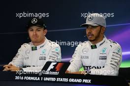 (L to R): Nico Rosberg (GER) Mercedes AMG F1 and team mate Lewis Hamilton (GBR) Mercedes AMG F1 in the FIA Press Conference. 22.10.2016. Formula 1 World Championship, Rd 18, United States Grand Prix, Austin, Texas, USA, Qualifying Day.
