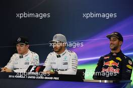 The post qualifying FIA Press Conference (L to R): Nico Rosberg (GER) Mercedes AMG F1, second; Lewis Hamilton (GBR) Mercedes AMG F1, pole position; Daniel Ricciardo (AUS) Red Bull Racing, third. 22.10.2016. Formula 1 World Championship, Rd 18, United States Grand Prix, Austin, Texas, USA, Qualifying Day.