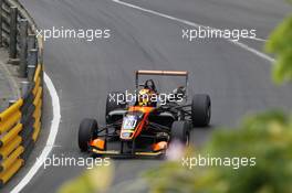 Callum Ilott (GBR) Van Amersfoort Racing Dallara Mercedes. 18.11.2016. FIA Formula 3 World Cup Macau, Macau, China