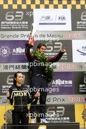 Podium: Race winner António Felix da Costa (PRT) Carlin Dallara Volkswagen 19.11.2016. FIA Formula 3 World Cup Macau, Macau, China