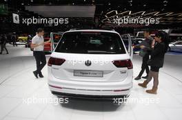 Volkswagen Tiguan R-Line 01-02.03.2016. Geneva International Motor Show, Geneva, Switzerland. www.xpbimages.com, EMail: requests@xpbimages.com - copy of publication required for printed pictures. Every used picture is fee-liable. © Copyright: Photo4 / XPB Images