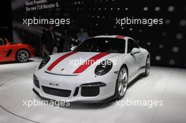 Porsche 911 R 01-02.03.2016. Geneva International Motor Show, Geneva, Switzerland. www.xpbimages.com, EMail: requests@xpbimages.com - copy of publication required for printed pictures. Every used picture is fee-liable. © Copyright: Photo4 / XPB Images