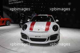 Porsche 911 R 01-02.03.2016. Geneva International Motor Show, Geneva, Switzerland. www.xpbimages.com, EMail: requests@xpbimages.com - copy of publication required for printed pictures. Every used picture is fee-liable. © Copyright: Photo4 / XPB Images