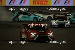 Race 1, Sergey Afanasyev (RUS) SEAT Leon, Team Craft-Bamboo LUKOIL 02.04.2016. TCR International Series, Rd 1, Sakhir, Bahrain, Saturday.