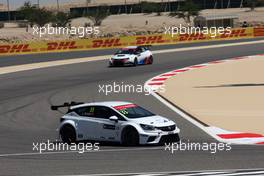 Qualifying, Jordi Oriola (ESP) Opel Astra TCR, Target Competition 02.04.2016. TCR International Series, Rd 1, Sakhir, Bahrain, Saturday.