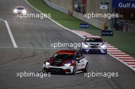 Race 1, Salman Al Khalifa (BRN), SEAT Leon, Bas Koeten Racing 02.04.2016. TCR International Series, Rd 1, Sakhir, Bahrain, Saturday.