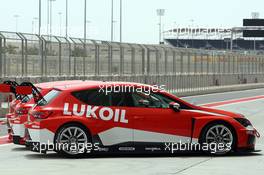 SEAT Leon, Team Craft-Bamboo LUKOIL 31.03.2016. TCR International Series, Rd 1, Sakhir, Bahrain, Thursday.