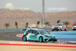 Stefano Comini (SUI) Leopard Racing Volkswagen Golf GTI TCR 01.04.2016. TCR International Series, Rd 1, Sakhir, Bahrain, Friday.