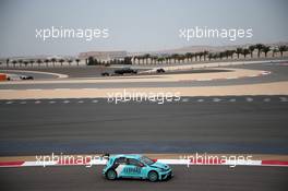 Qualifying, Stefano Comini (SUI) Leopard Racing Volkswagen Golf GTI TCR 02.04.2016. TCR International Series, Rd 1, Sakhir, Bahrain, Saturday.