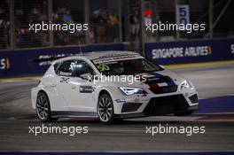 Race 1, Loris Hezemans (NED) SEAT Leon Cup Racer, Target Competition 17.09.2016. TCR International Series, Rd 9, Marina Bay Street Circuit, Singapore, Saturday.