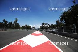 Pit lane exit. 01.09.2016. FIA World Endurance Championship, Rd 5, 6 Hours of Mexico, Mexico City, Mexico.