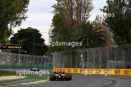 Stoffel Vandoorne (BEL) McLaren F1  24.03.2017. Formula 1 World Championship, Rd 1, Australian Grand Prix, Albert Park, Melbourne, Australia, Practice Day.