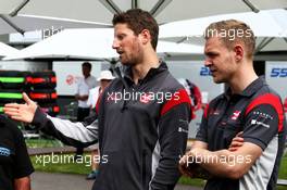 (L to R): Romain Grosjean (FRA) Haas F1 Team with Kevin Magnussen (DEN) Haas F1 Team. 24.03.2017. Formula 1 World Championship, Rd 1, Australian Grand Prix, Albert Park, Melbourne, Australia, Practice Day.