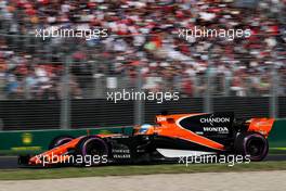 Fernando Alonso (ESP) McLaren MCL32. 26.03.2017. Formula 1 World Championship, Rd 1, Australian Grand Prix, Albert Park, Melbourne, Australia, Race Day.