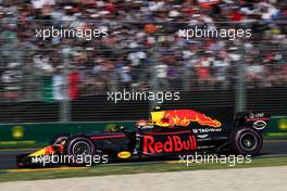 Max Verstappen (NLD) Red Bull Racing RB13. 26.03.2017. Formula 1 World Championship, Rd 1, Australian Grand Prix, Albert Park, Melbourne, Australia, Race Day.