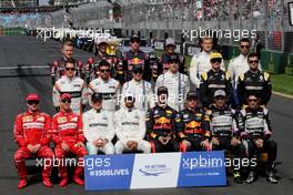 The drivers' start of season group photograph. 26.03.2017. Formula 1 World Championship, Rd 1, Australian Grand Prix, Albert Park, Melbourne, Australia, Race Day.