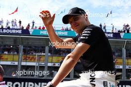 Valtteri Bottas (FIN) Mercedes AMG F1 on the drivers parade. 26.03.2017. Formula 1 World Championship, Rd 1, Australian Grand Prix, Albert Park, Melbourne, Australia, Race Day.