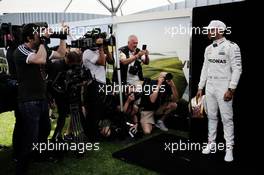 Lewis Hamilton (GBR) Mercedes AMG F1 with photographers. 23.03.2017. Formula 1 World Championship, Rd 1, Australian Grand Prix, Albert Park, Melbourne, Australia, Preparation Day.