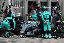 Valtteri Bottas (FIN) Mercedes AMG F1 during pitstop 09.07.2017. Formula 1 World Championship, Rd 9, Austrian Grand Prix, Spielberg, Austria, Race Day.