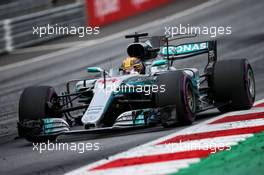 Lewis Hamilton (GBR) Mercedes AMG F1 W08. 09.07.2017. Formula 1 World Championship, Rd 9, Austrian Grand Prix, Spielberg, Austria, Race Day.