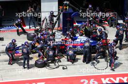 Daniil Kvyat (RUS) Scuderia Toro Rosso STR12 makes a pit stop. 09.07.2017. Formula 1 World Championship, Rd 9, Austrian Grand Prix, Spielberg, Austria, Race Day.