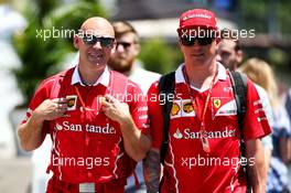Kimi Raikkonen (FIN) Ferrari with Mark Arnall (GBR) Personal Trainer. 24.06.2017. Formula 1 World Championship, Rd 8, Azerbaijan Grand Prix, Baku Street Circuit, Azerbaijan, Qualifying Day.
