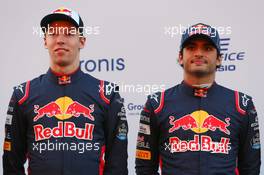 (L to R): Daniil Kvyat (RUS) Scuderia Toro Rosso with team mate Carlos Sainz Jr (ESP) Scuderia Toro Rosso. 26.02.2017. Formula One Testing, Preparations, Barcelona, Spain. Sunday.