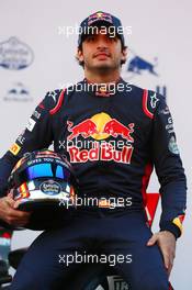 Carlos Sainz Jr (ESP) Scuderia Toro Rosso. 26.02.2017. Formula One Testing, Preparations, Barcelona, Spain. Sunday.