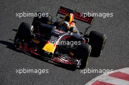 Daniel Ricciardo (AUS) Red Bull Racing RB13. 07.03.2017. Formula One Testing, Day One, Barcelona, Spain. Tuesday.